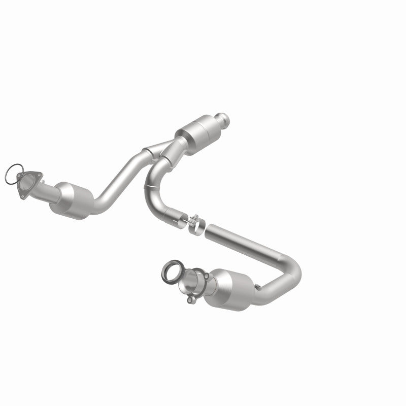 MagnaFlow OEM Grade Direct-Fit Catalytic Converter Part 52642 for Chevrolet Silverado and Tahoe
