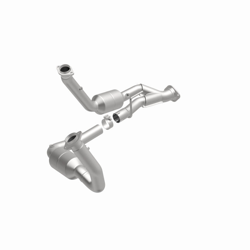 MagnaFlow OEM Grade Federal/EPA Compliant Direct-Fit Catalytic Converter Part 49709 for 2005-2010 Jeep Grand Cherokee and Commander