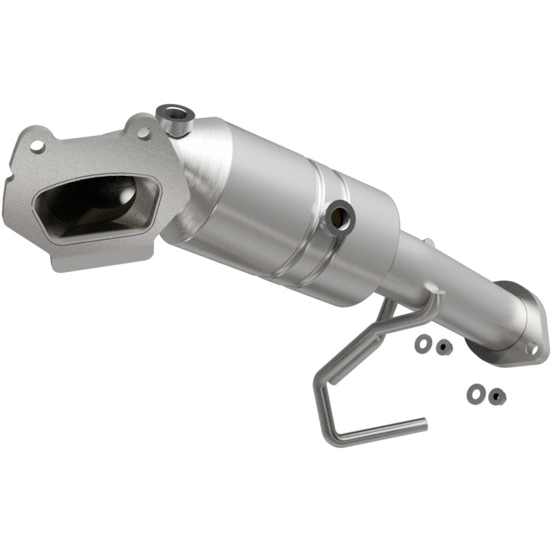 MagnaFlow OEM Grade Federal/EPA Compliant Direct-Fit Catalytic Converter for Jeep Wrangler (Part #21-030)