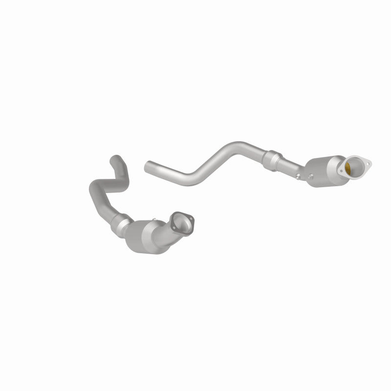 MagnaFlow OEM Grade Federal/EPA Compliant Direct-Fit Catalytic Converter 16421 for Chrysler 300 and Dodge Challenger