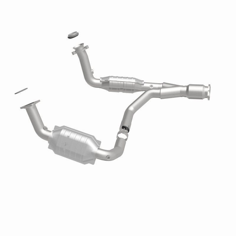 MagnaFlow HM Grade Federal/EPA Compliant Direct-Fit Catalytic Converter 93496 for Chevy Trailblazer and GMC Envoy