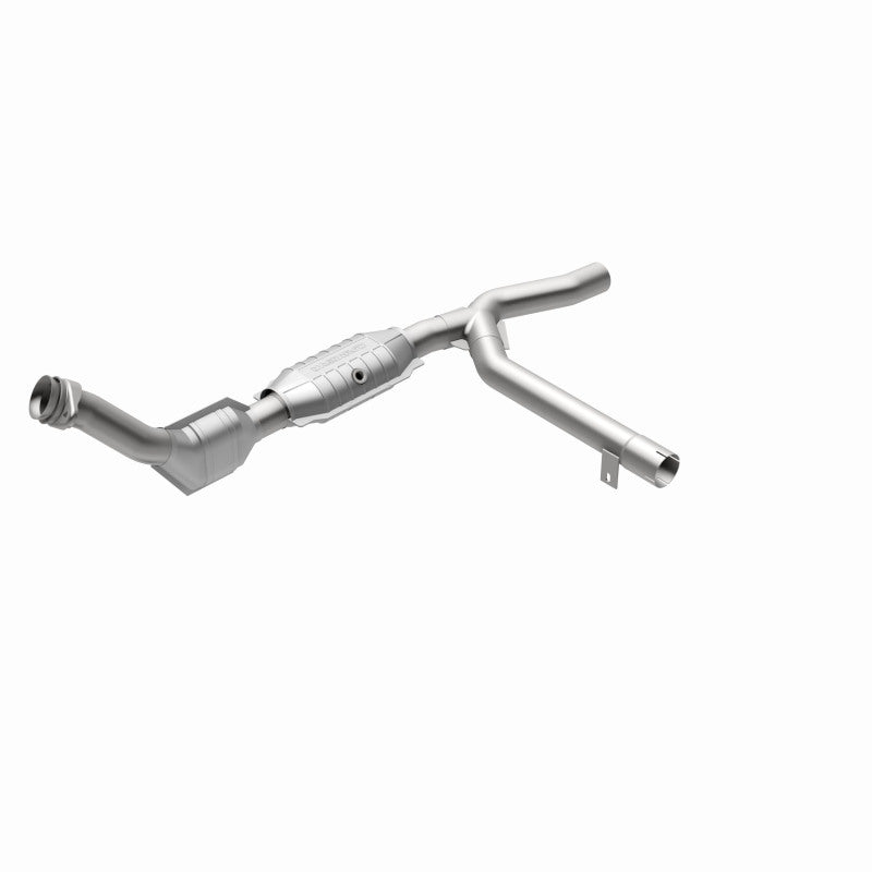MagnaFlow OEM Grade Federal/EPA Compliant Direct-Fit Catalytic Converter 51199 for Ford Trucks and SUVs