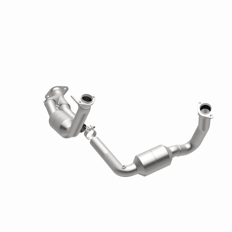 MagnaFlow OEM Grade Federal/EPA Compliant Direct-Fit Catalytic Converter Part 49709 for 2005-2010 Jeep Grand Cherokee and Commander