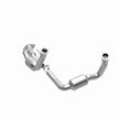 MagnaFlow OEM Grade Federal/EPA Compliant Direct-Fit Catalytic Converter Part 49709 for 2005-2010 Jeep Grand Cherokee and Commander