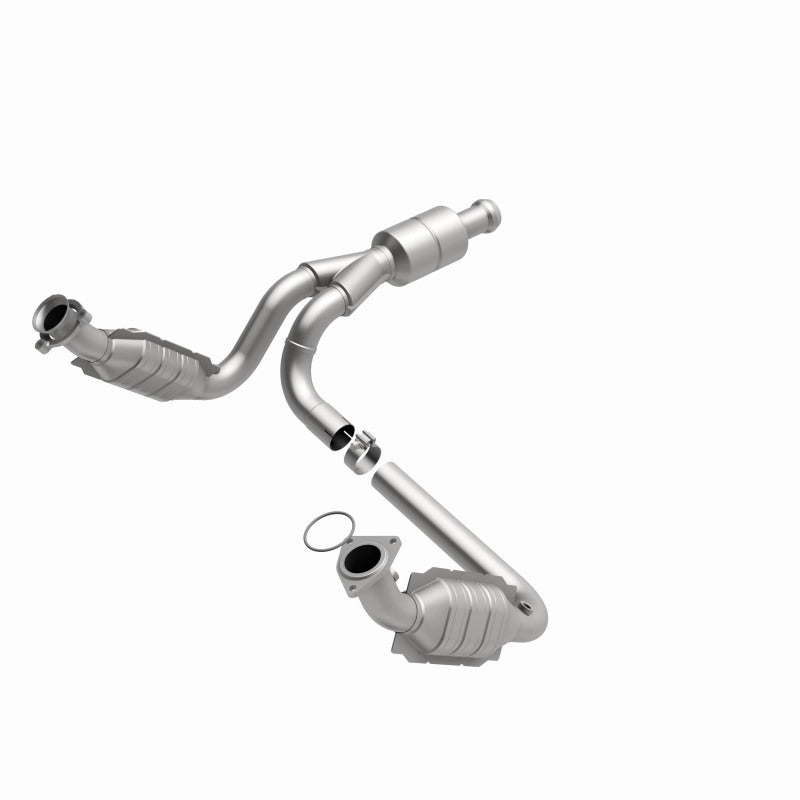 MagnaFlow OEM Grade Federal/EPA Compliant Direct-Fit Catalytic Converter 51578 for Chevrolet Avalanche 2009-2013