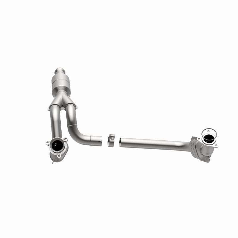 MagnaFlow OEM Grade Federal/EPA Compliant Direct-Fit Catalytic Converter 51578 for Chevrolet Avalanche 2009-2013