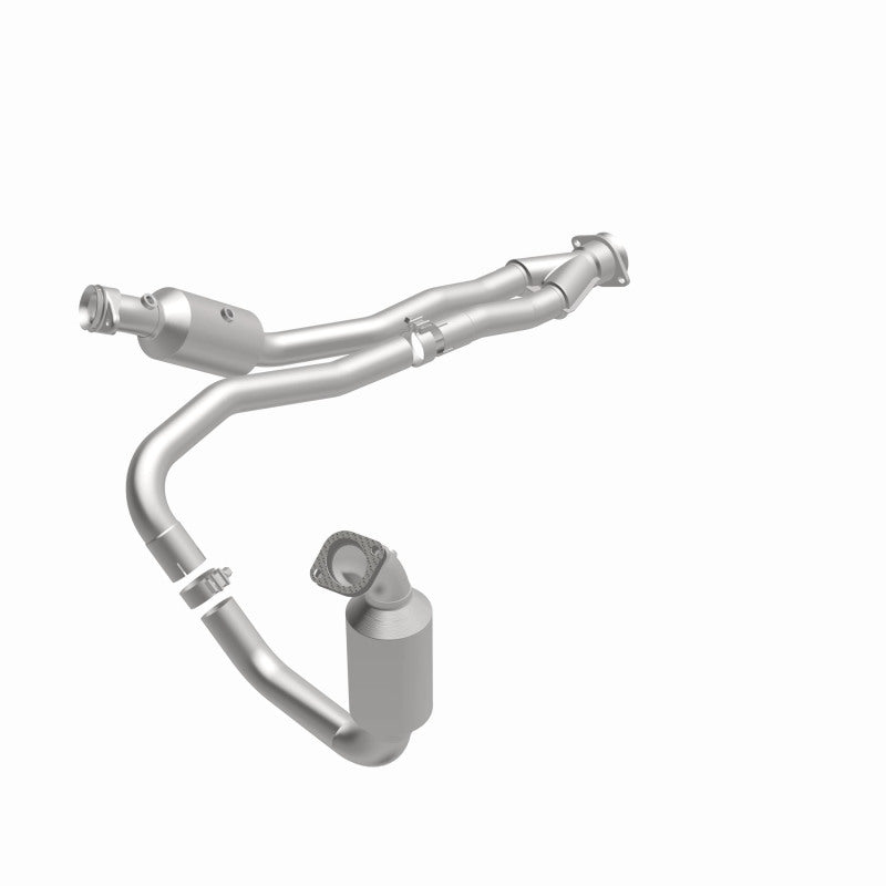 MagnaFlow OEM Grade Federal/EPA Compliant Direct-Fit Catalytic Converter for Ford Transit 2015-2019 – Model 21-710