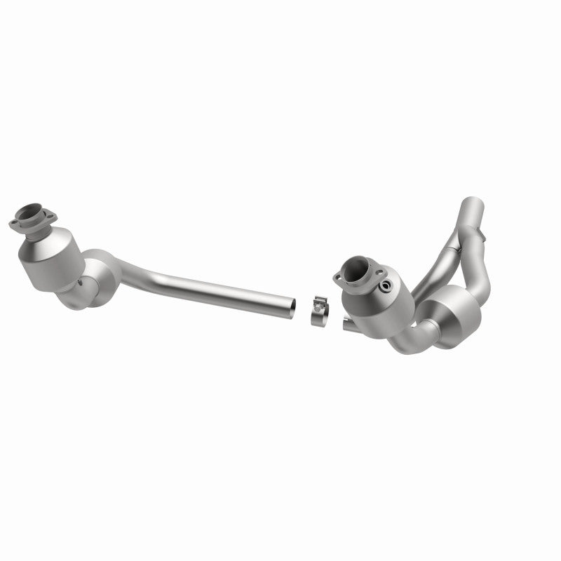 MagnaFlow OEM Grade Federal/EPA Compliant Direct-Fit Catalytic Converter 49689 for 2007-2009 Jeep Wrangler 3.8L