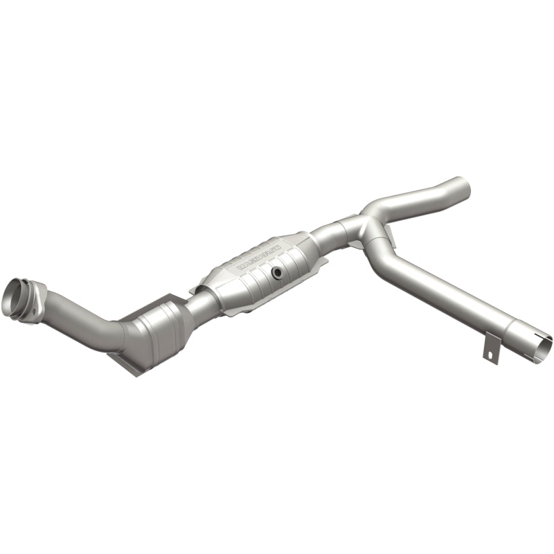 MagnaFlow OEM Grade Federal/EPA Compliant Direct-Fit Catalytic Converter 51199 for Ford Trucks and SUVs