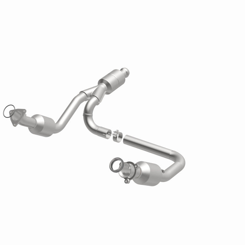 MagnaFlow OEM Grade Direct-Fit Catalytic Converter Part 52642 for Chevrolet Silverado and Tahoe