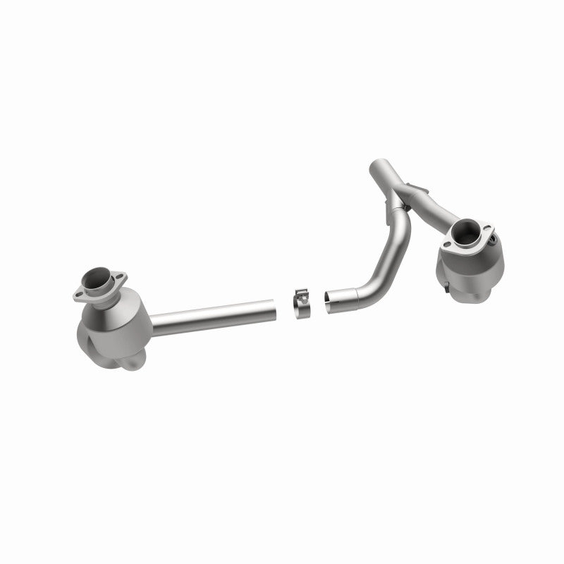 MagnaFlow OEM Grade Federal/EPA Compliant Direct-Fit Catalytic Converter 49689 for 2007-2009 Jeep Wrangler 3.8L