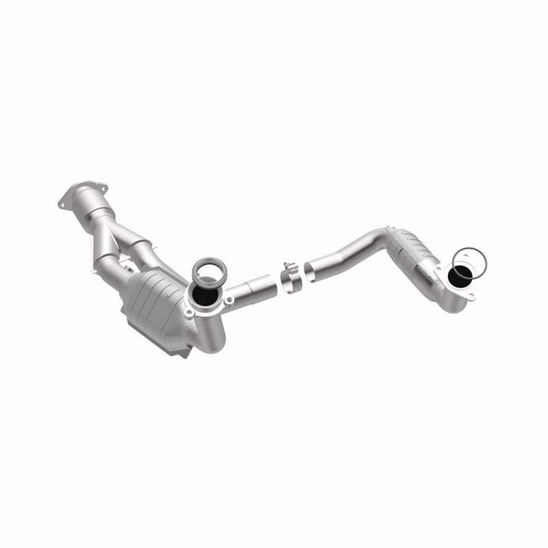MagnaFlow HM Grade Federal/EPA Compliant Direct-Fit Catalytic Converter 93496 for Chevy Trailblazer and GMC Envoy