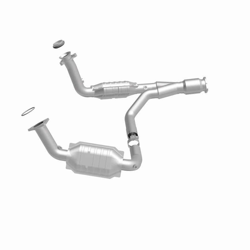 MagnaFlow HM Grade Federal/EPA Compliant Direct-Fit Catalytic Converter 93496 for Chevy Trailblazer and GMC Envoy