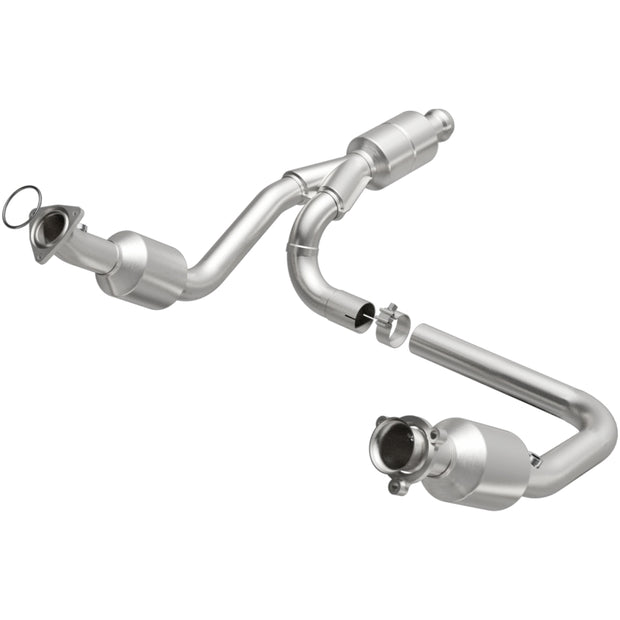 MagnaFlow OEM Grade Direct-Fit Catalytic Converter Part 52642 for Chevrolet Silverado and Tahoe