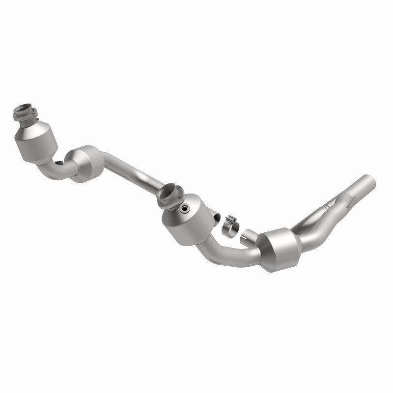 MagnaFlow OEM Grade Federal/EPA Compliant Direct-Fit Catalytic Converter 49689 for 2007-2009 Jeep Wrangler 3.8L