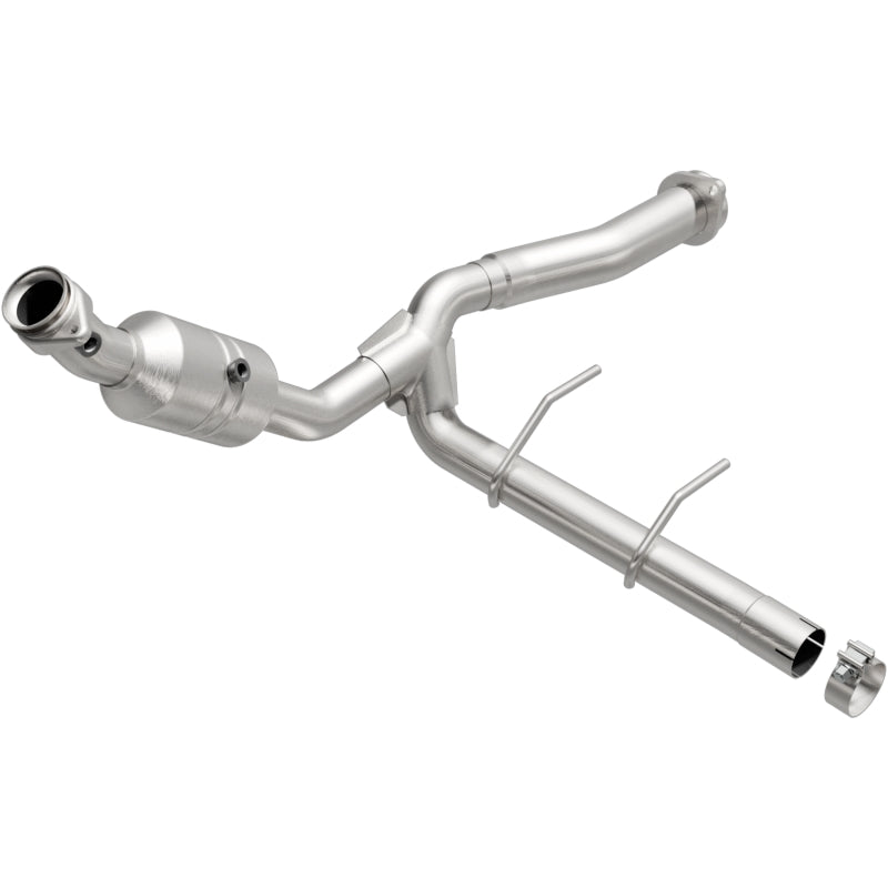 MagnaFlow OEM Grade Federal/EPA Compliant Direct-Fit Catalytic Converter for 2011-2014 Ford F-150 - Part 52139