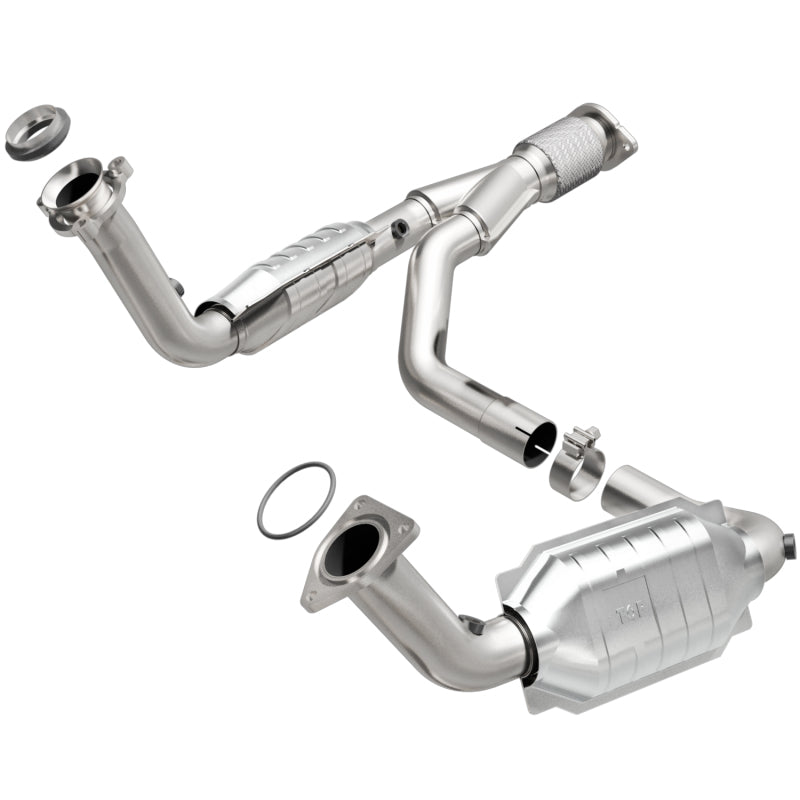 MagnaFlow HM Grade Federal/EPA Compliant Direct-Fit Catalytic Converter 93496 for Chevy Trailblazer and GMC Envoy